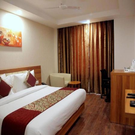 Hotel Tu Casa Delhi Airport Neu-Delhi Exterior foto